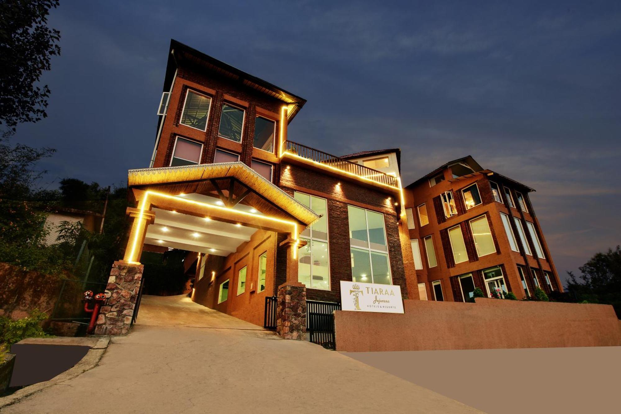 Tiaraa Jujurana Resort & Spa Dharamsala Zewnętrze zdjęcie
