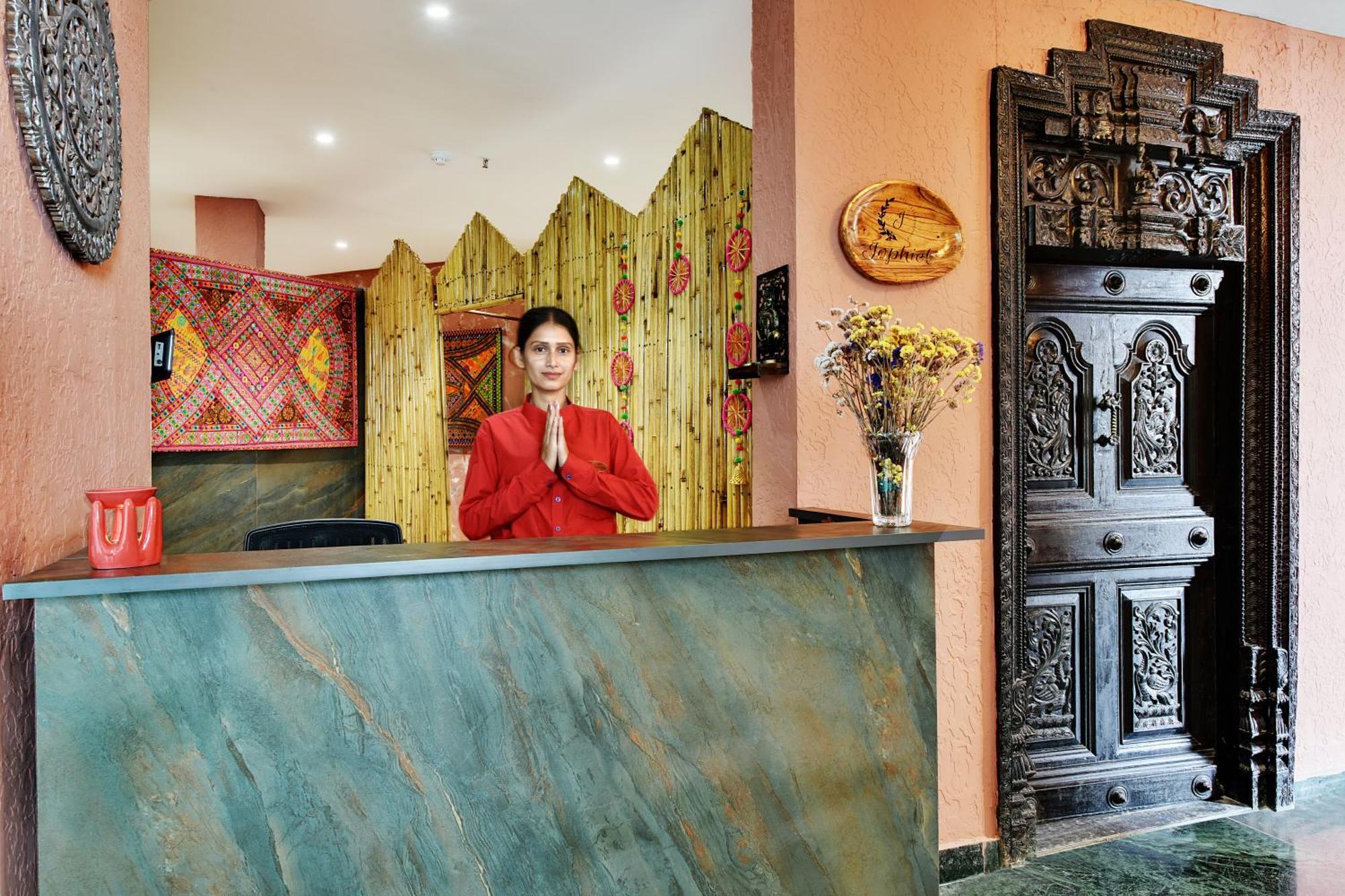 Tiaraa Jujurana Resort & Spa Dharamsala Zewnętrze zdjęcie