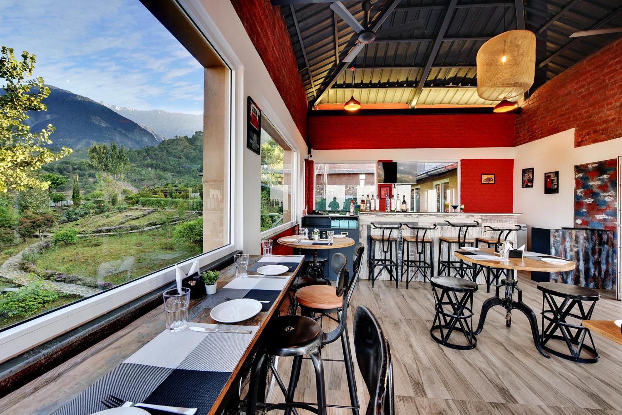 Tiaraa Jujurana Resort & Spa Dharamsala Zewnętrze zdjęcie